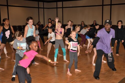 Looking for small classes?  Attention from professional faculty?  Register for PDN's Festival of Dance -- again at the Irvine Hilton -- April 8 - 10, 2022  Celebrating our 25th Season!